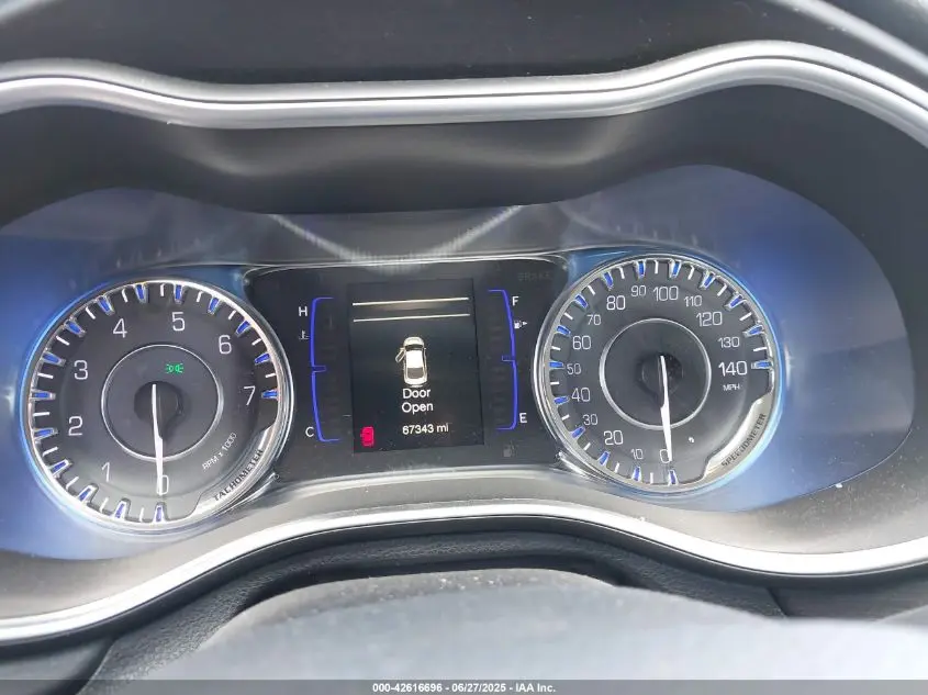 2016 CHRYSLER 200 LIMITED