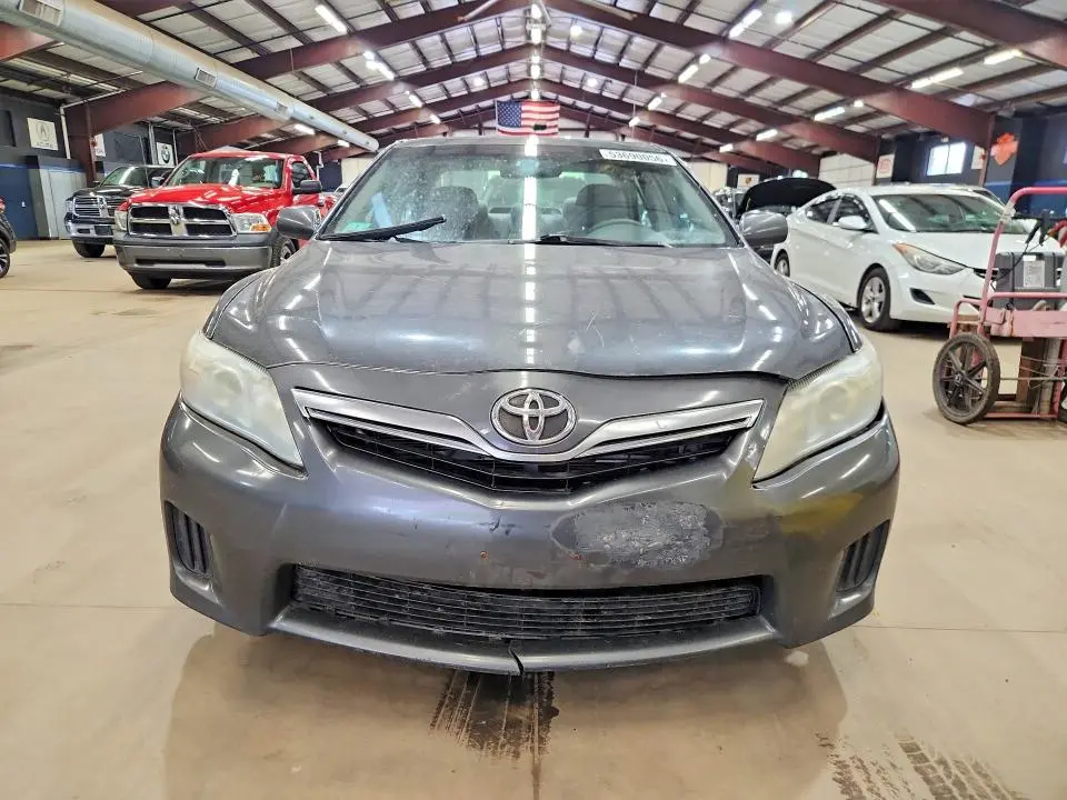 2011 TOYOTA CAMRY HYBRID  