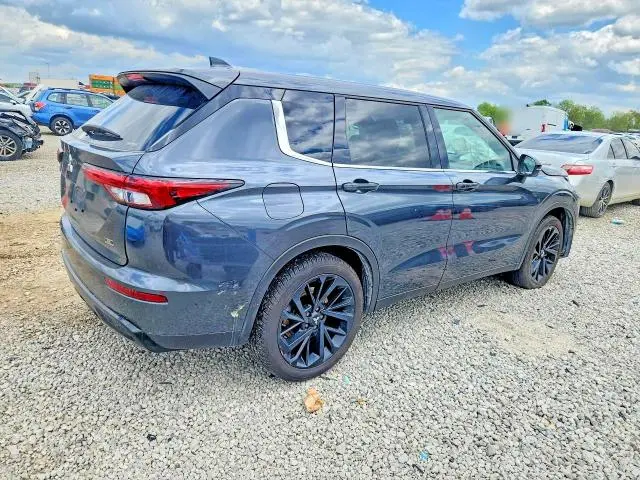 2024 MITSUBISHI OUTLANDER SE  