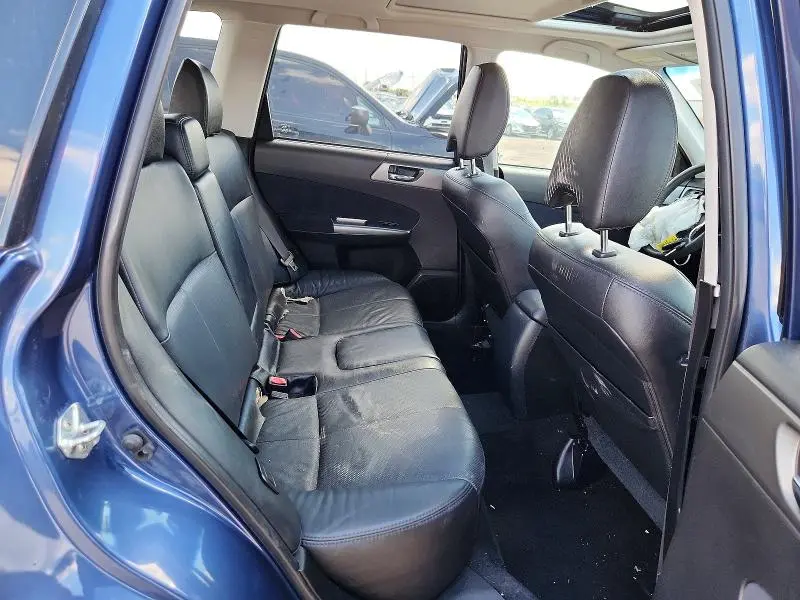2011 SUBARU FORESTER TOURING  