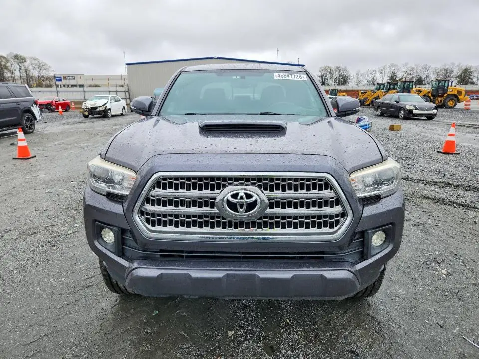 2017 TOYOTA TACOMA TRD SPORT  