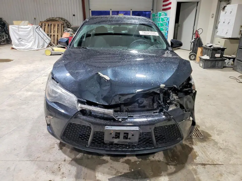 2016 TOYOTA CAMRY LE  
