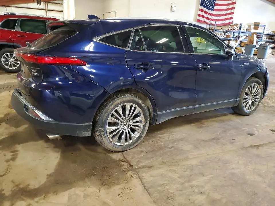 2021 TOYOTA VENZA XLE  