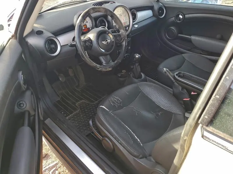 2011 MINI COOPER CLUBMAN  