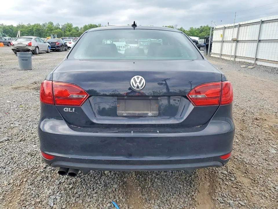 2013 VOLKSWAGEN JETTA GLI  