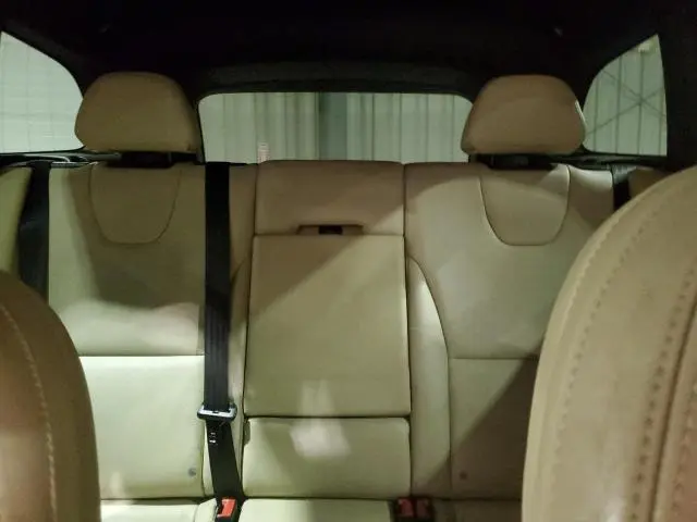 2015 VOLVO XC60 T6 PREMIER  