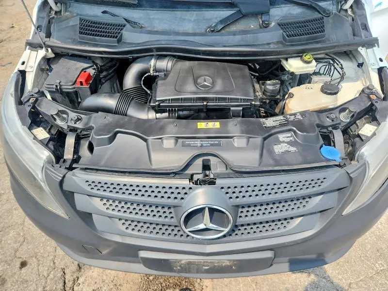 2019 MERCEDES-BENZ METRIS   