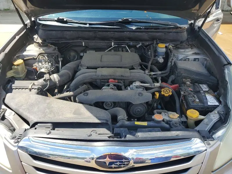 2011 SUBARU OUTBACK 2.5I LIMITED  