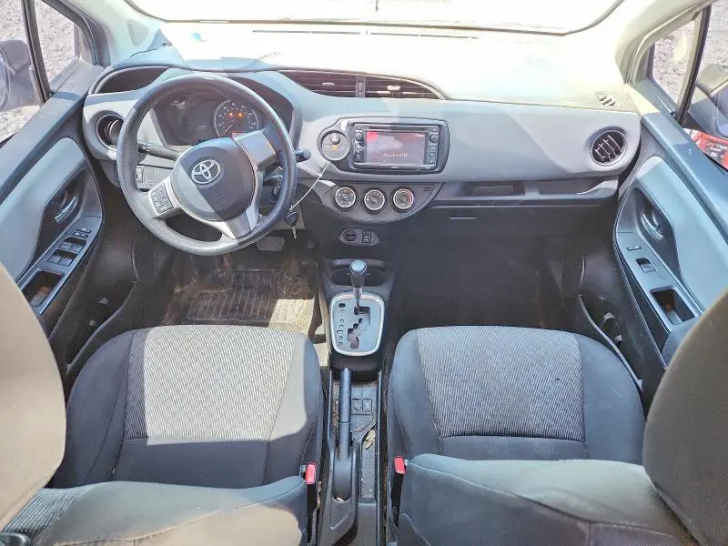 2015 TOYOTA YARIS 5-DOOR LE  