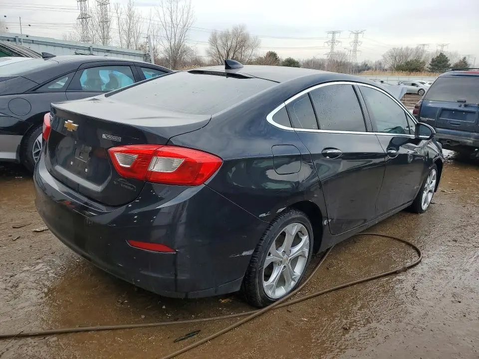 2017 CHEVROLET CRUZE PREMIER  