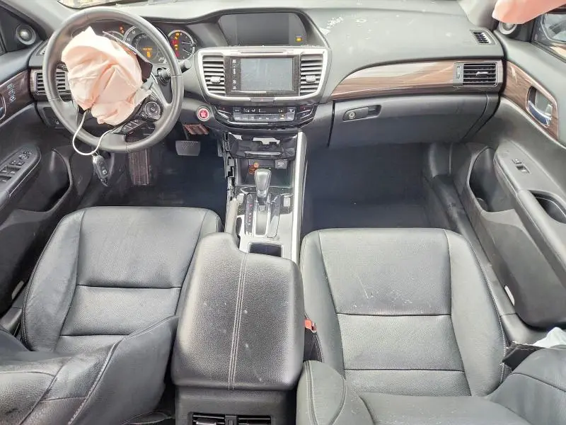 2017 HONDA ACCORD TOURING  