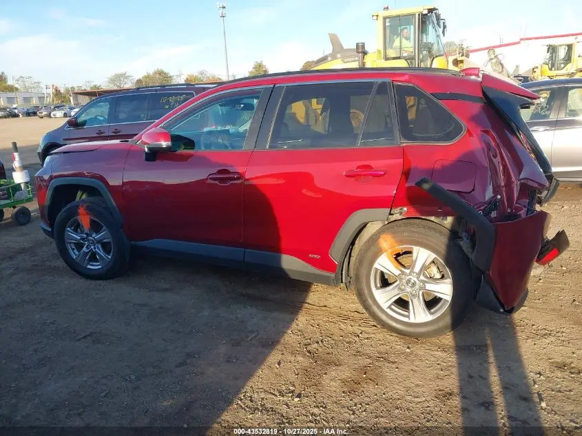 2022 TOYOTA RAV4 HYBRID XLE