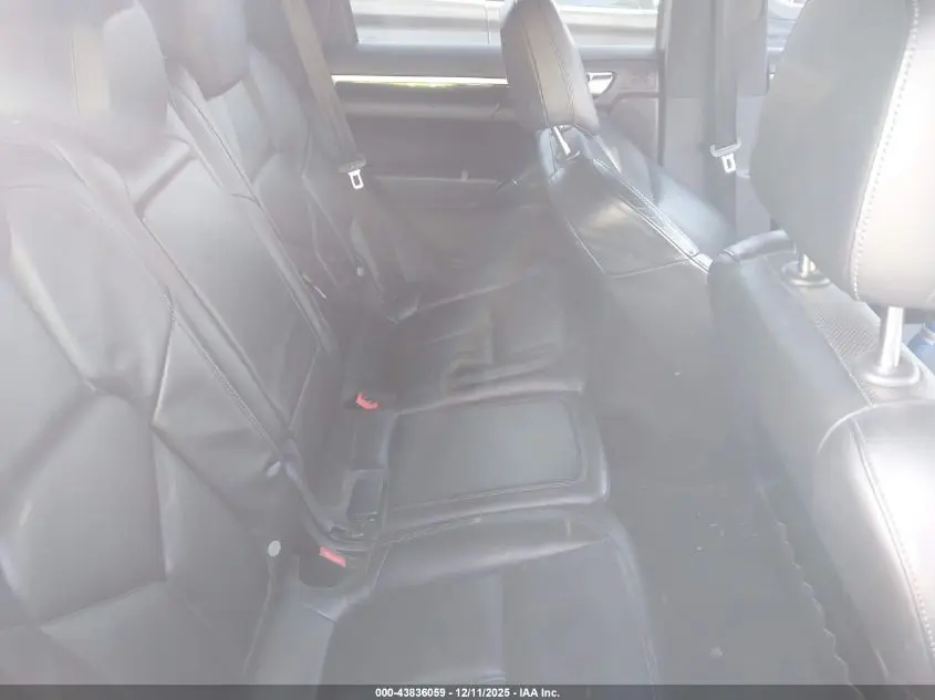 2012 PORSCHE CAYENNE  