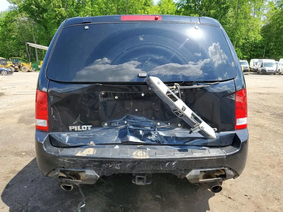 2015 HONDA PILOT EXLN  