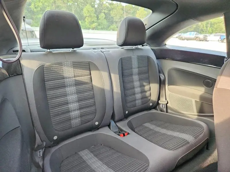 2014 VOLKSWAGEN BEETLE TURBO  