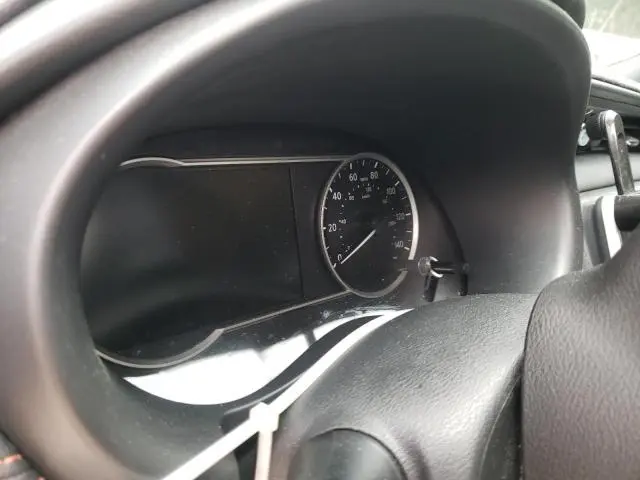 2018 NISSAN KICKS S  