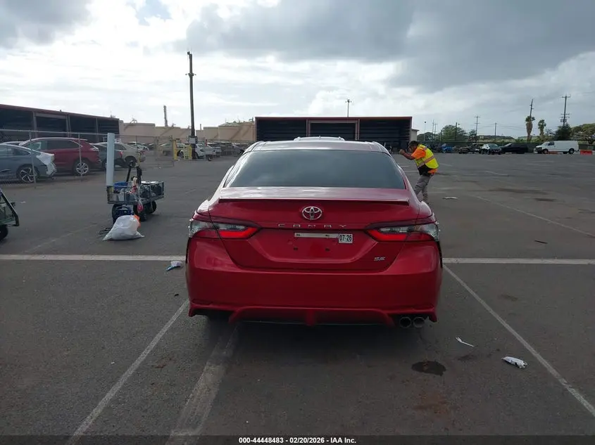 2024 TOYOTA CAMRY SE