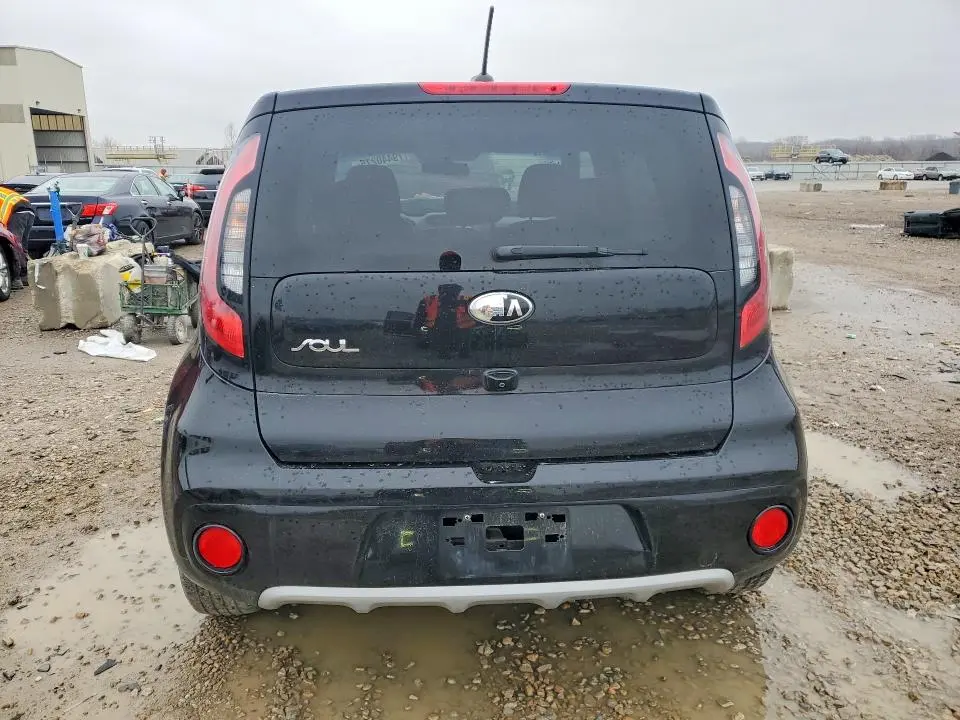 2019 KIA SOUL +  