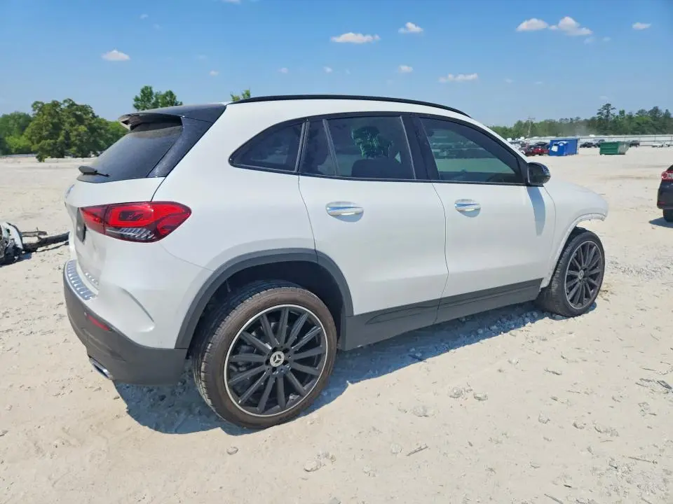 2022 MERCEDES-BENZ GLA 250  