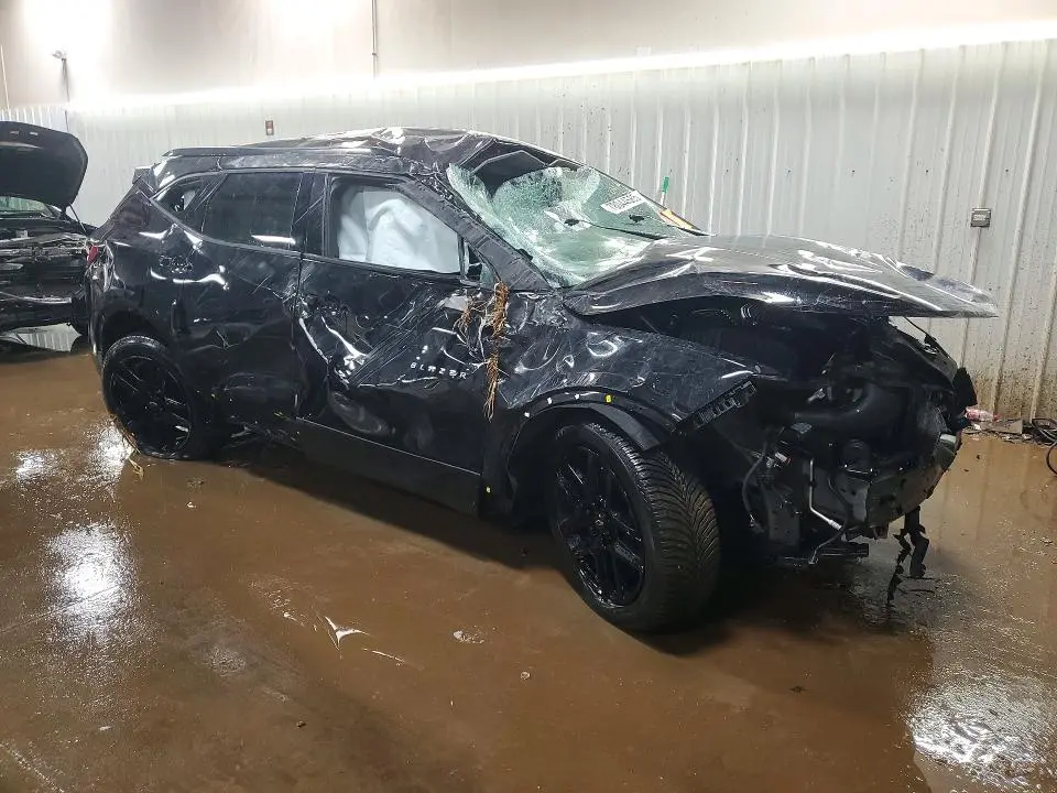 2021 CHEVROLET BLAZER 2LT  