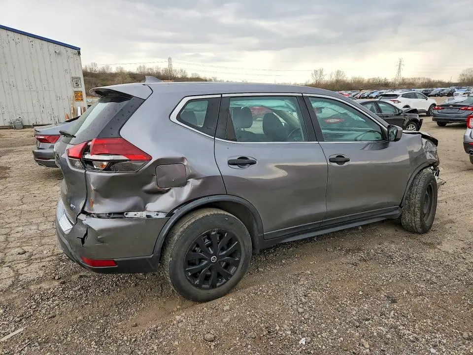 2018 NISSAN ROGUE S  