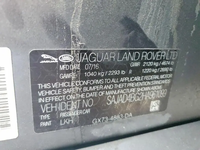 2017 JAGUAR XE PREMIUM  