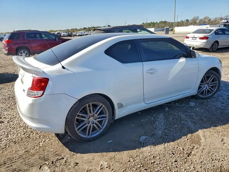 2013 TOYOTA SCION TC   