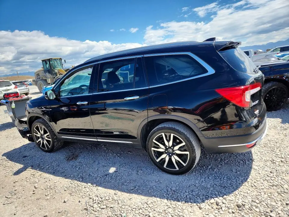 2019 HONDA PILOT TOURING  