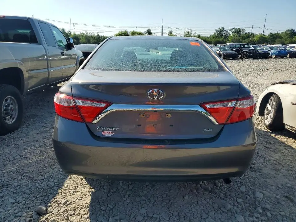 2017 TOYOTA CAMRY LE  