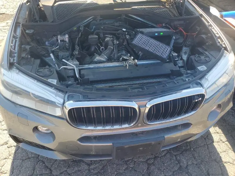 2015 BMW X5 XDRIVE50I  