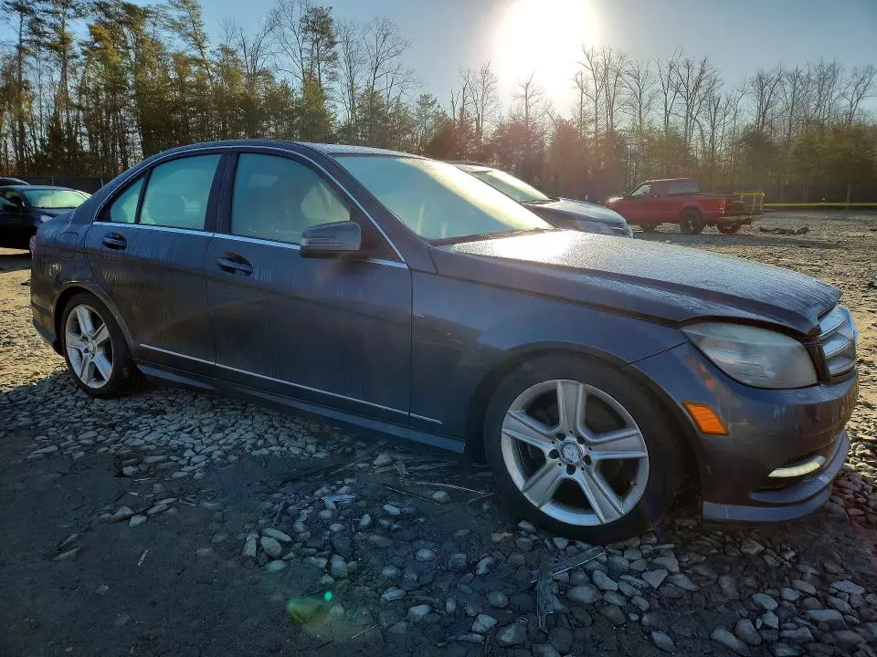 2011 MERCEDES-BENZ C 300 4MATIC  