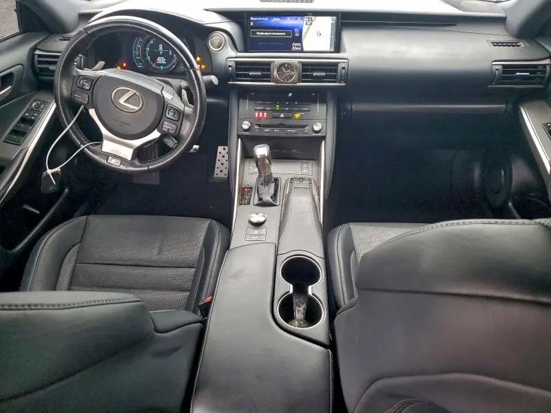 2017 LEXUS IS 200T  