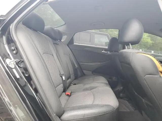 2011 HYUNDAI SONATA SE  