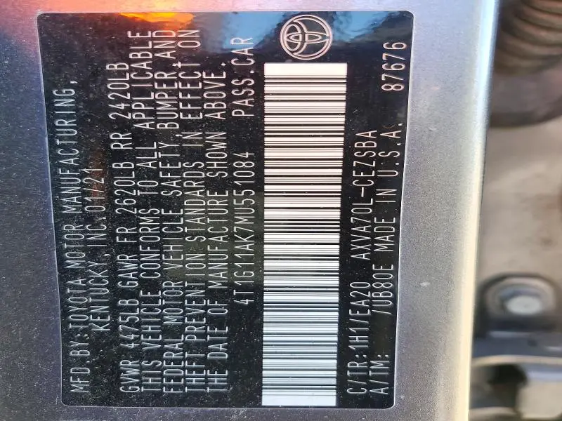 2021 TOYOTA CAMRY SE  