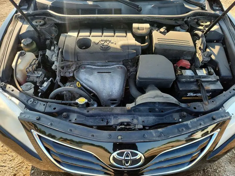 2011 TOYOTA CAMRY LE  