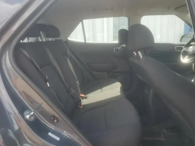 2024 HYUNDAI VENUE SE  