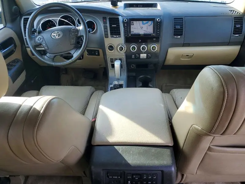2010 TOYOTA SEQUOIA LIMITED  