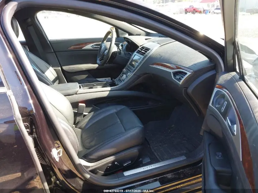 2020 LINCOLN MKZ RESERVE