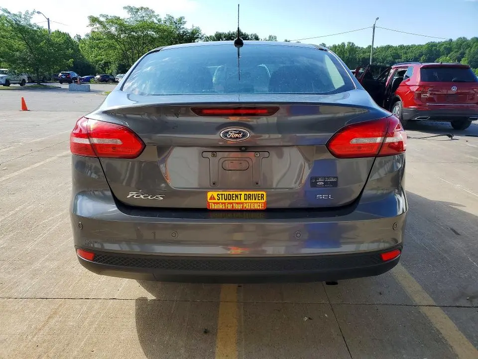 2018 FORD FOCUS SEL  
