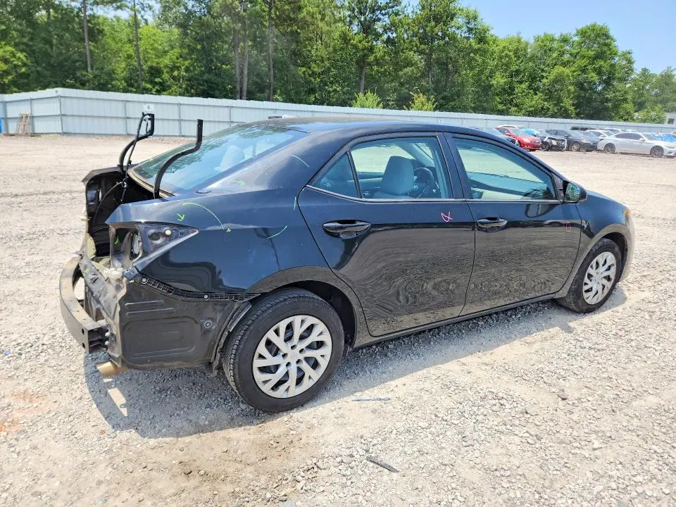 2019 TOYOTA COROLLA LE  