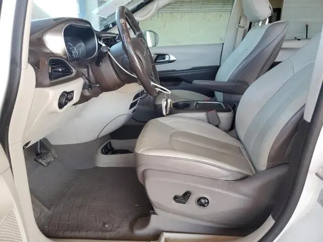 2017 CHRYSLER PACIFICA TOURING L PLUS  