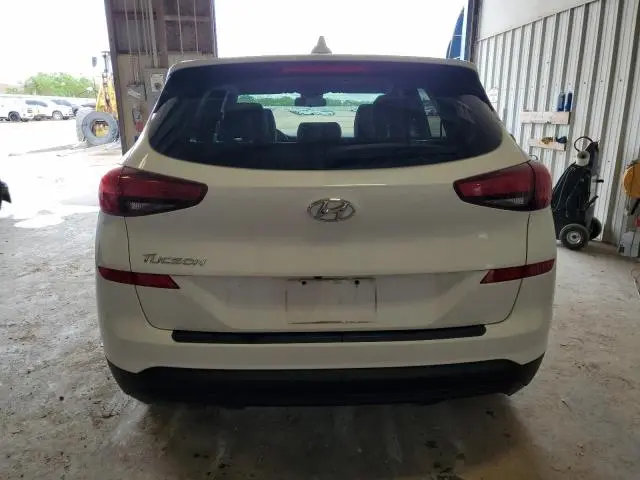 2021 HYUNDAI TUCSON SE  