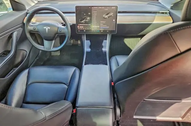 2018 TESLA MODEL 3   