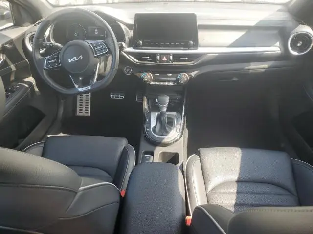2023 KIA FORTE GT LINE  