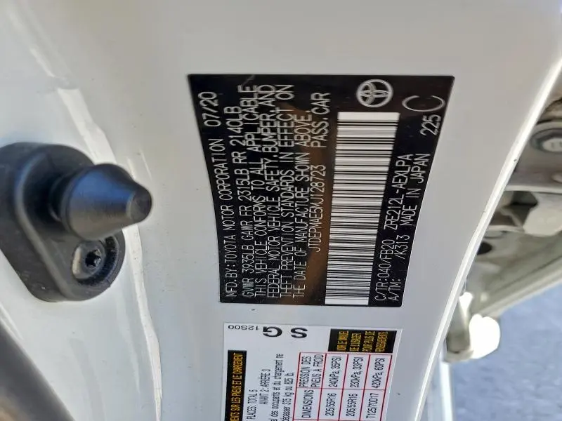 2021 TOYOTA COROLLA LE  