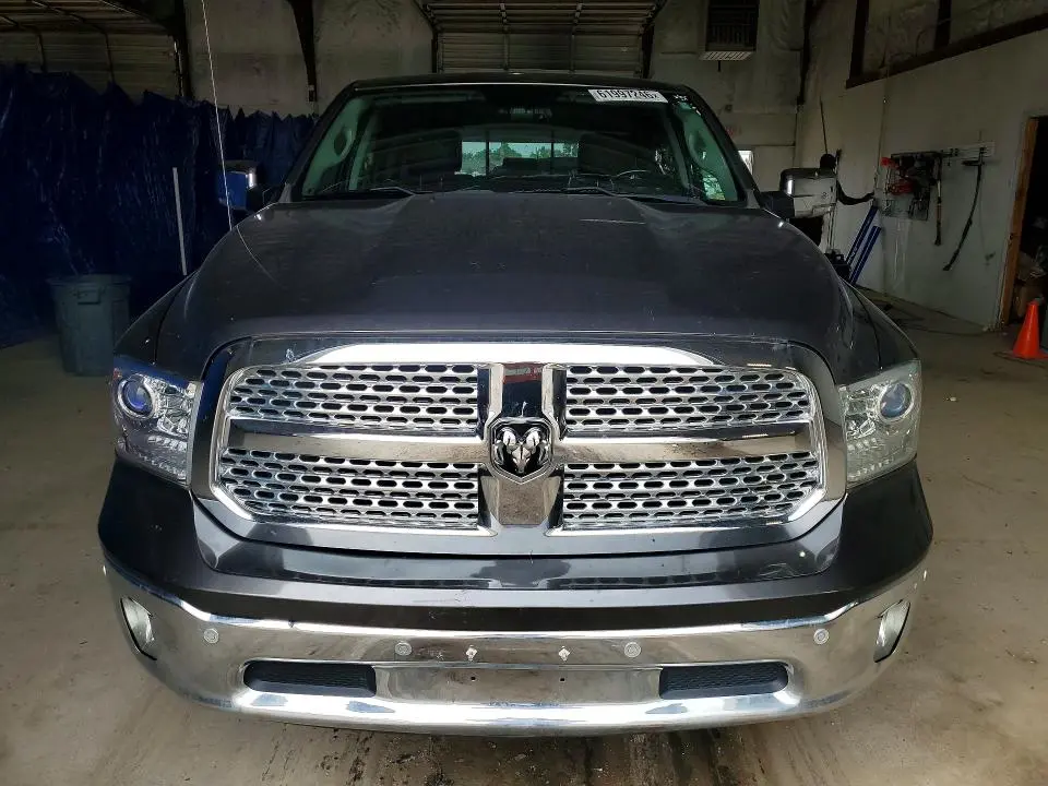 2018 RAM 1500 LARAMIE  