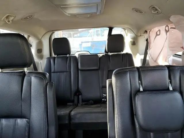 2013 CHRYSLER TOWN & COUNTRY TOURING  