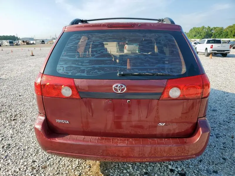 2010 TOYOTA SIENNA CE  