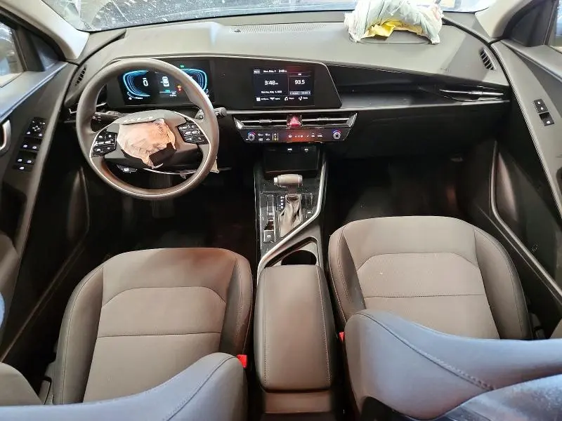 2026 KIA NIRO LX  