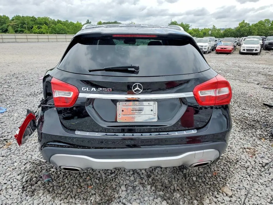 2018 MERCEDES-BENZ GLA 250  